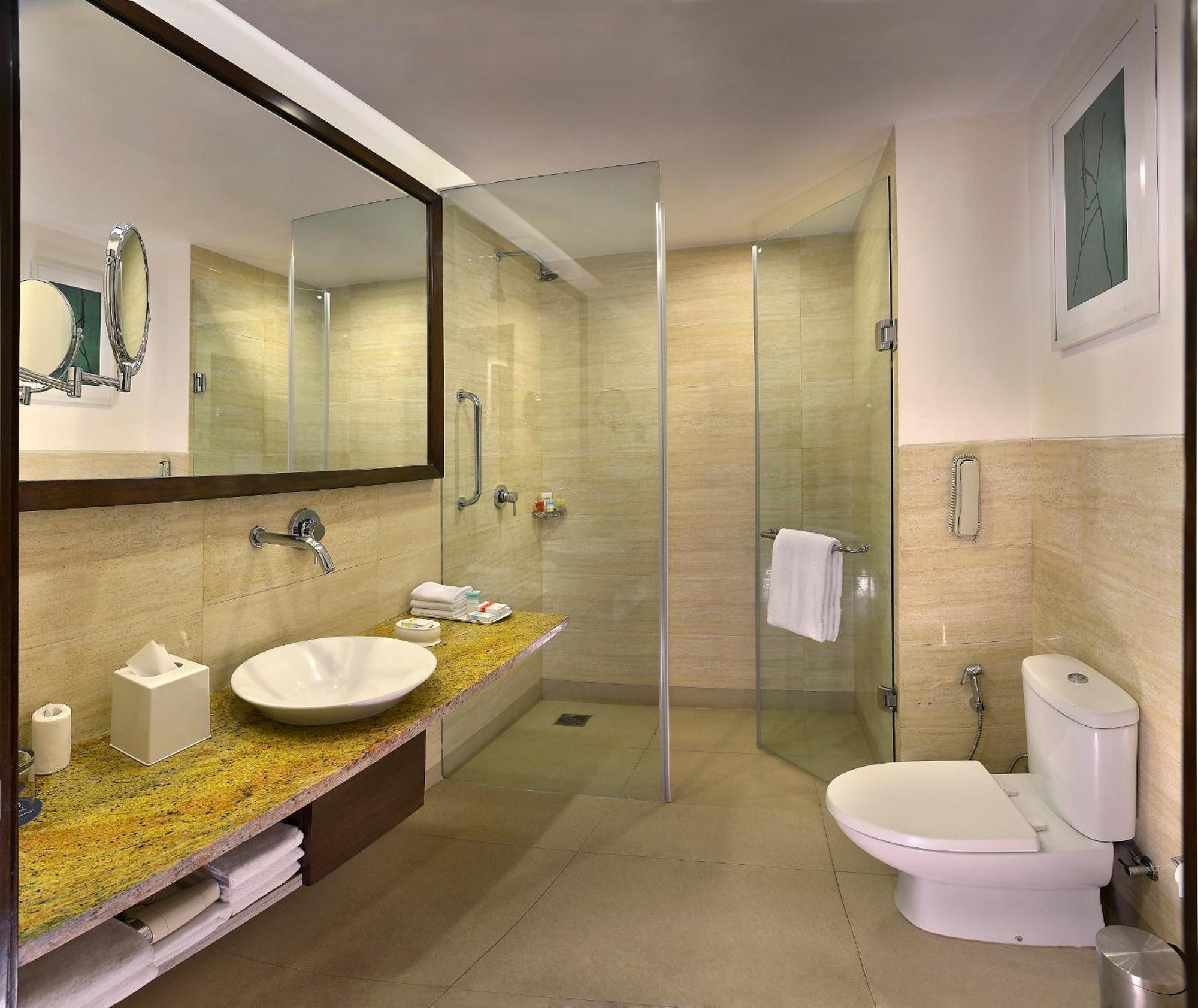 Four Points By Sheraton New Delhi, Airport Highway Eksteriør billede