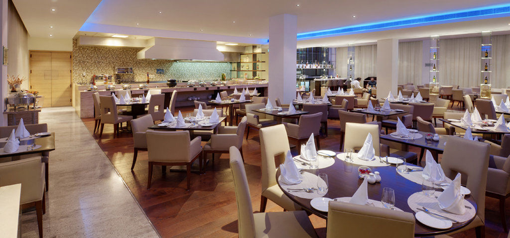 Four Points By Sheraton New Delhi, Airport Highway Eksteriør billede