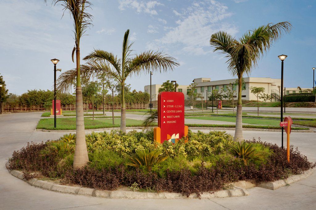 Four Points By Sheraton New Delhi, Airport Highway Eksteriør billede